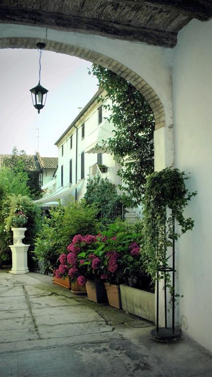 Dimora & Arte B&B Canneto sull'Oglio Eksteriør billede